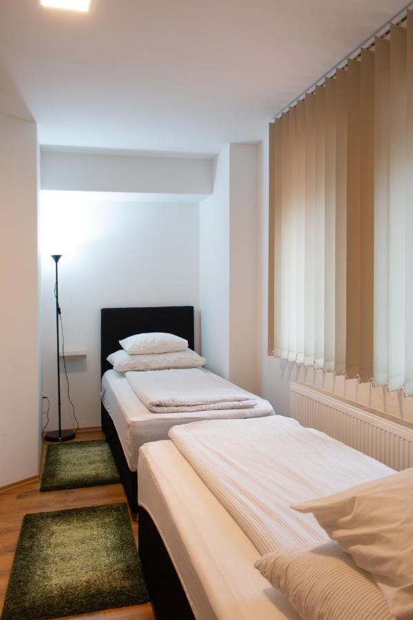 Poroszlay Apartman Debrecen Dış mekan fotoğraf